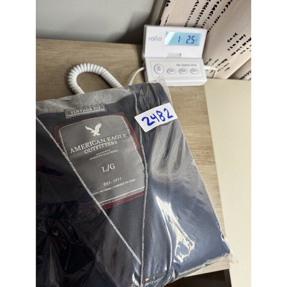 American Eagle Mens Wool Blend Cardigan Sweater L Navy Blue Elbow Patches Preppy - Picture 13 of 13